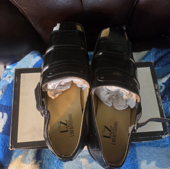 LIBERTYZANO MENS CLOSED TOE SANDALS 11 BLACK - Picture 7 of 13